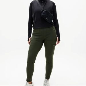 Athleta Headlands Hybrid High Rise Cargo Legging Olive Green Size 22 Hiking